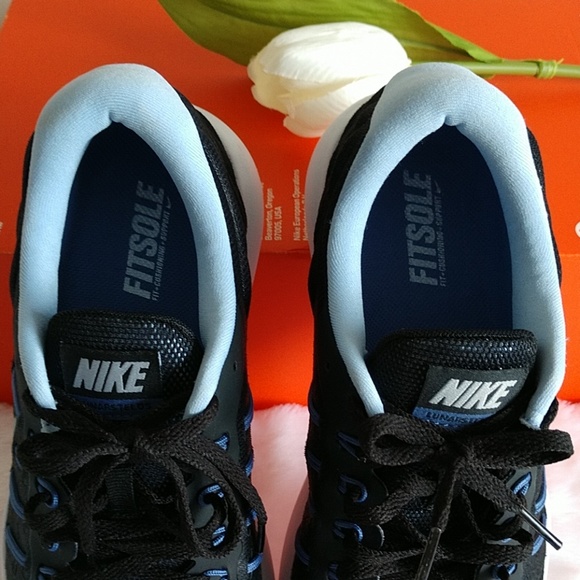 🌺Size 8.5 NIKE WOMEN'S SHOES.new - Picture 4 of 7